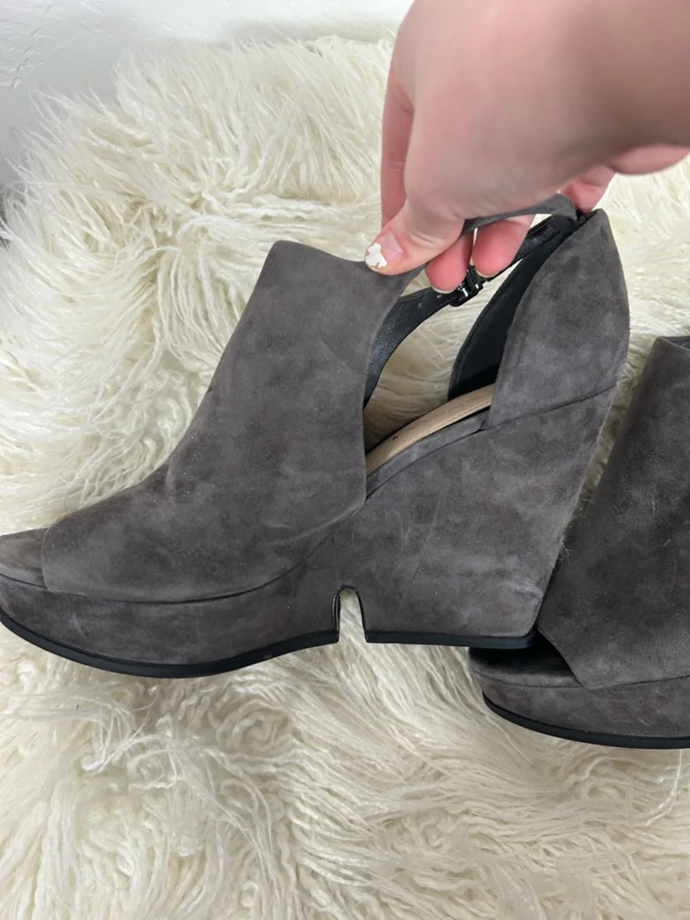 Via Spiga Wren Grey Suede Wedge‎ Sandals Size 9M